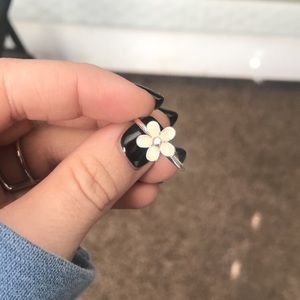 Daisy Pandora Ring